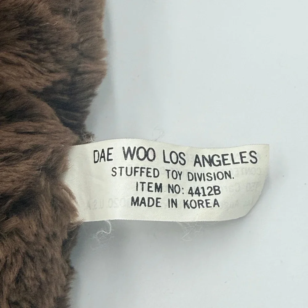 Vintage Dae Woo Los Angeles Brown Teddy Bear Plush 14